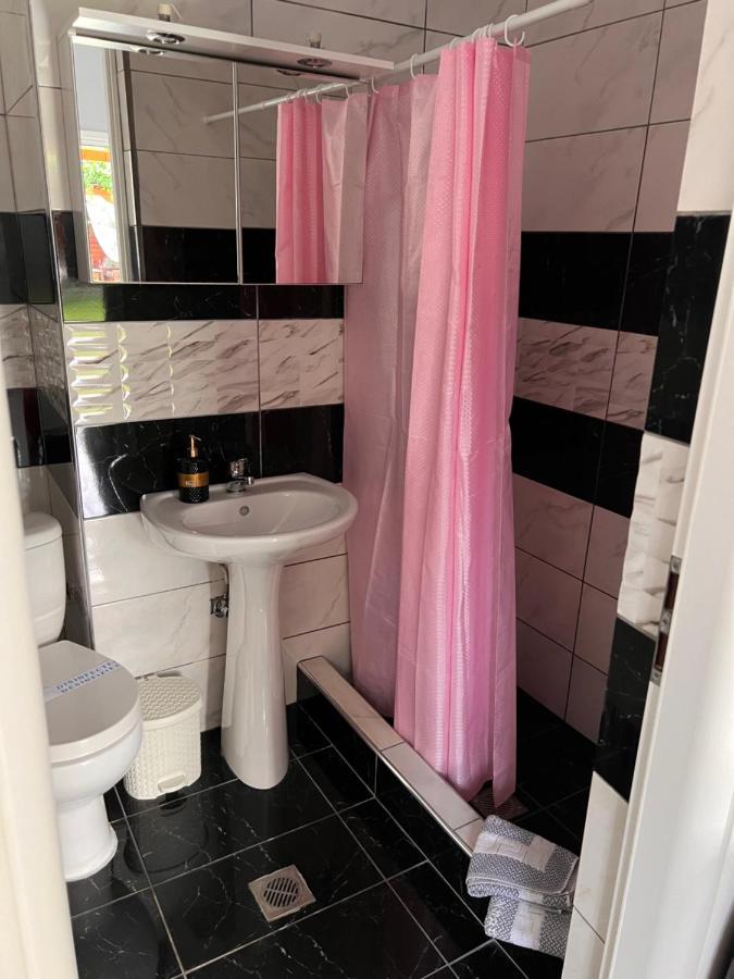 Niriides Rooms Nea Kallikrateia المظهر الخارجي الصورة